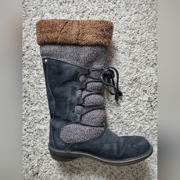 UGG Australia Torrey Size 8 BOHO Winter Boots, mid calf with fur accent - Picture 4 of 14